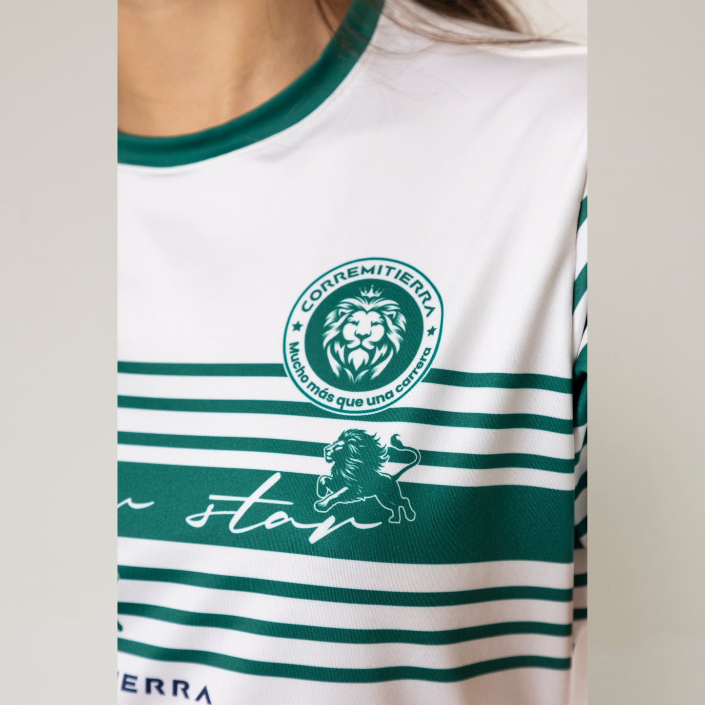 Tshirt Green Lions Mujer