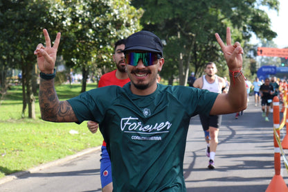 Camiseta Forever CorreMiTierra  Unisex Verde