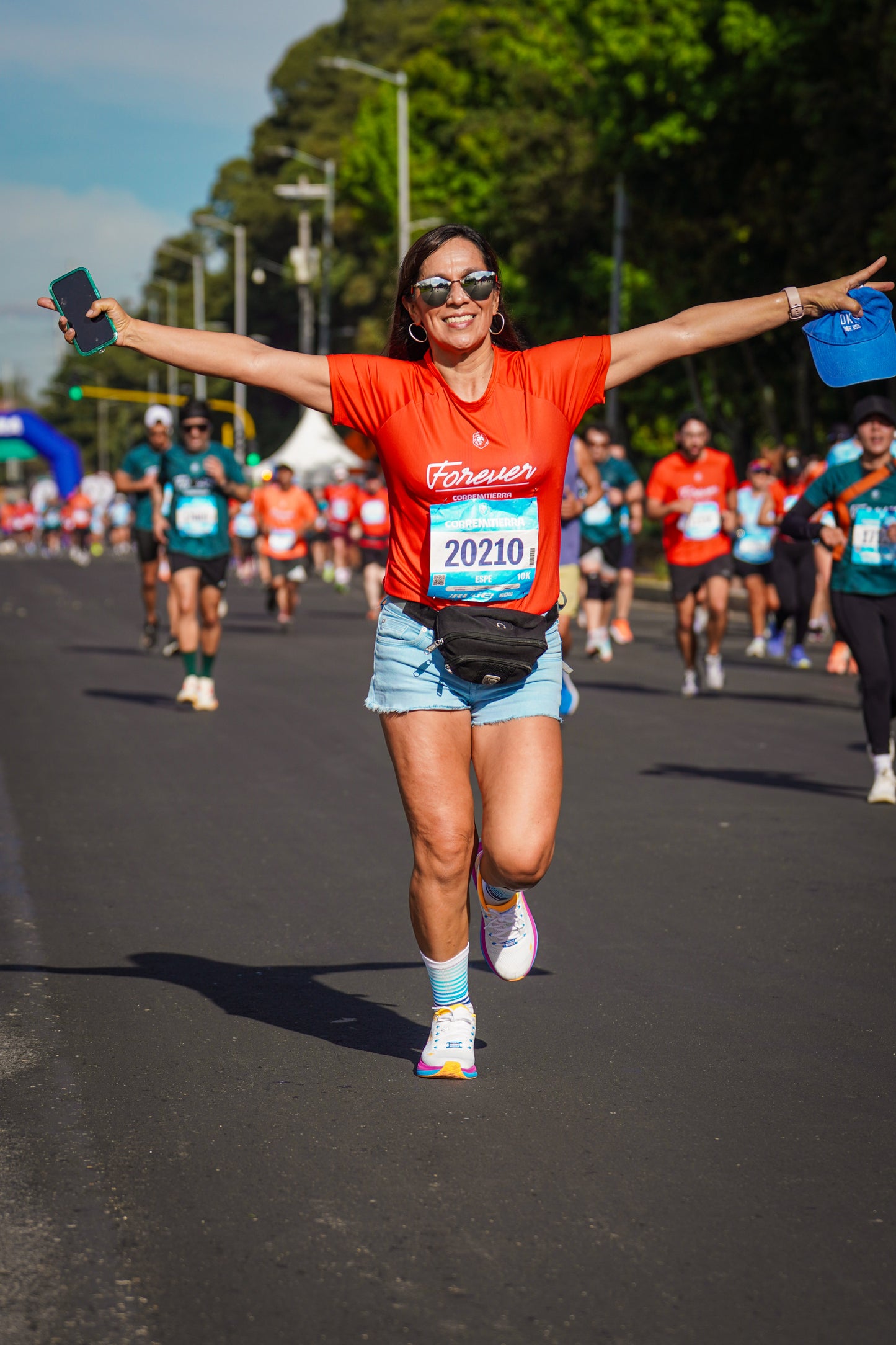 Camiseta Forever CorreMiTierra Woman Roja