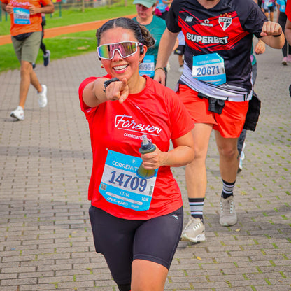 Camiseta Forever CorreMiTierra Woman Roja