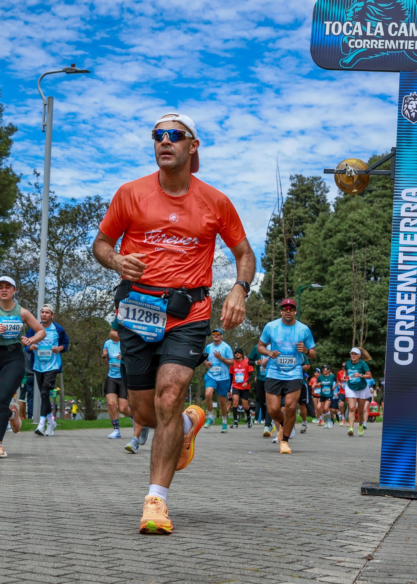 Camiseta Forever CorreMiTierra Unisex Naranja